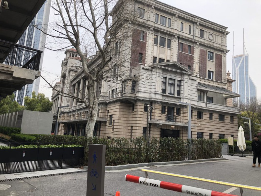 building People's square